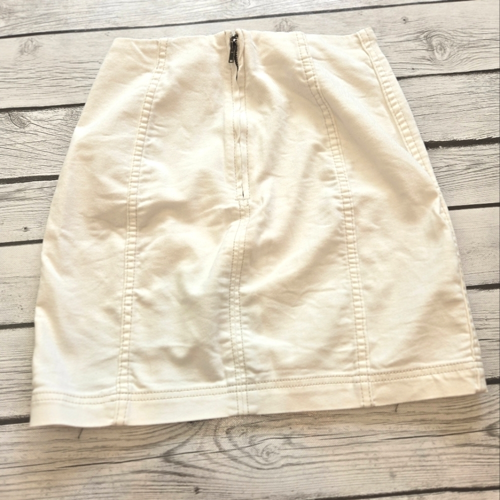 Free People Womens Skirt Sz 2 White Stretch Mini A Line Festival Night Out - Picture 2 of 5
